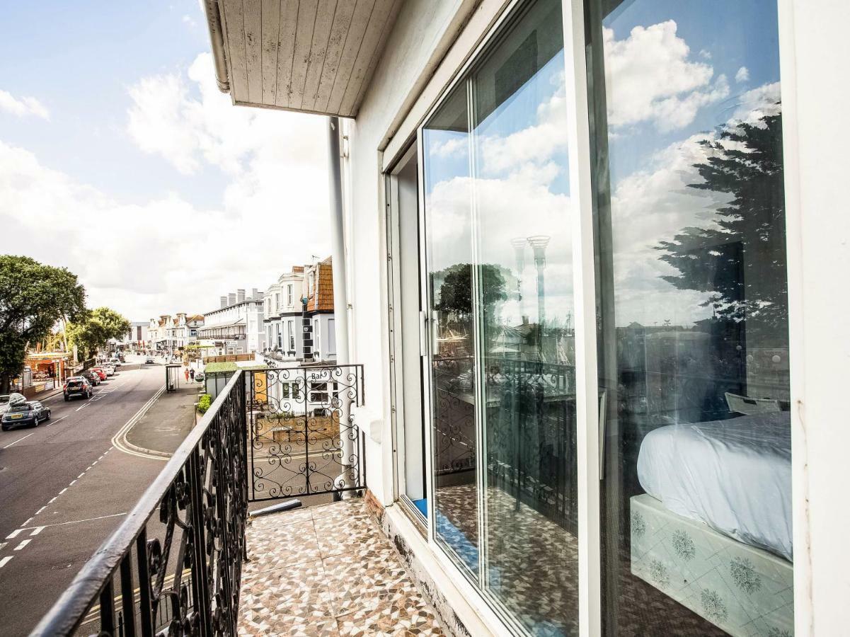 The Clacton Hotel Exteriör bild